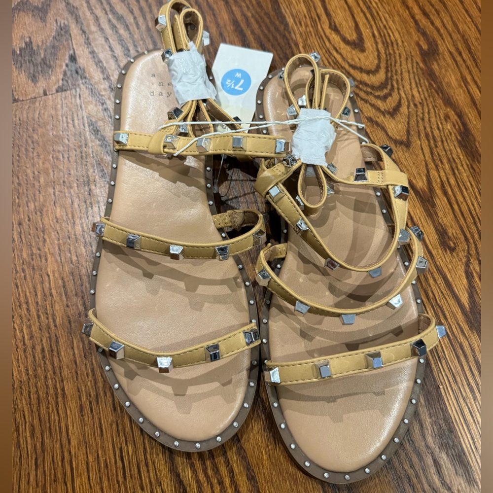 Tan Ankle Wrap Up Sandals